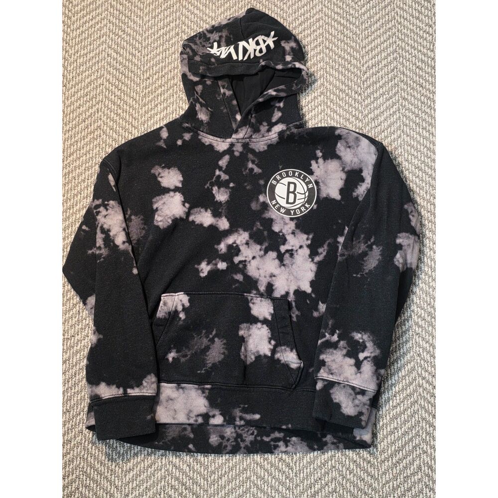 Hollister Brooklyn Nets NBA Men's Size Medium Black Tie Dye Fleece Hoodie